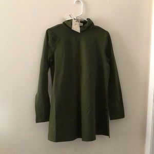 New with tags long sleeve top!